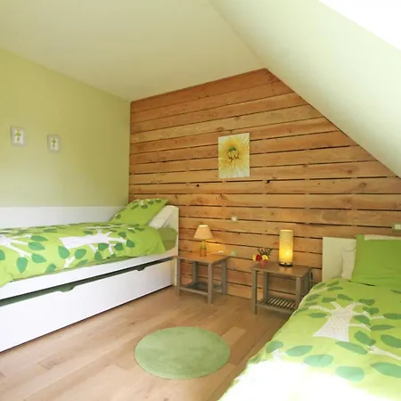 Familial 12 Pers., Animaux Acceptes, A L'oree De La Foret - Fr-1-497-18 بيت للعطل Juvigny-Val-d'Andaine