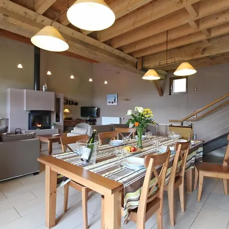 Familial 12 Pers., Animaux Acceptes, A L'oree De La Foret - Fr-1-497-18