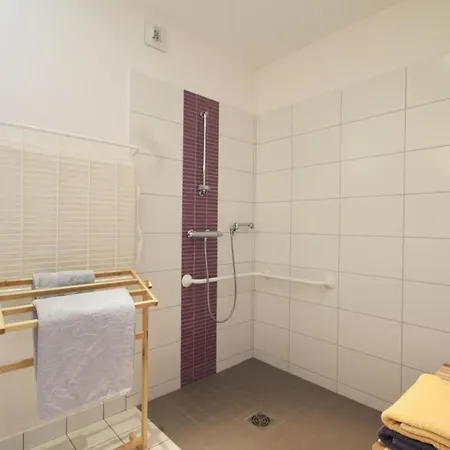 بيت للعطل Familial 12 Pers., Animaux Acceptes, A L'oree De La Foret - Fr-1-497-18 *