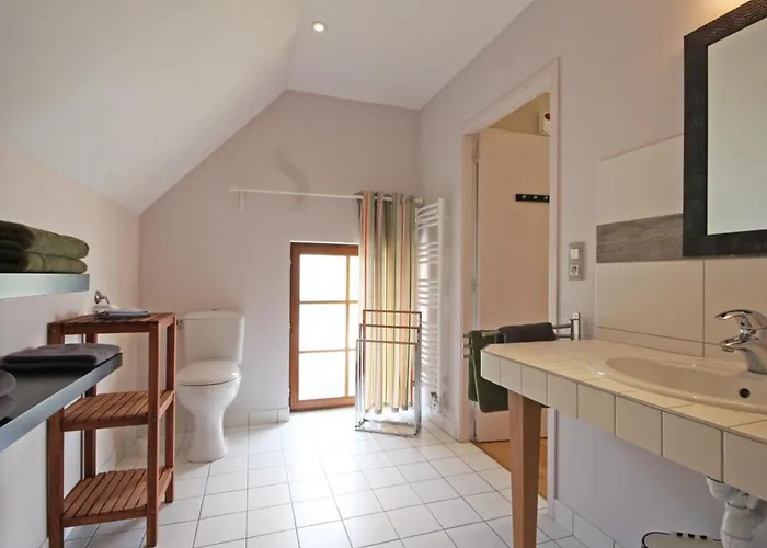 Familial 12 Pers., Animaux Acceptes, A L'oree De La Foret - Fr-1-497-18