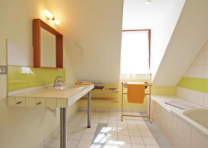 別荘 Familial 12 Pers., Animaux Acceptes, A L'oree De La Foret - Fr-1-497-18 *